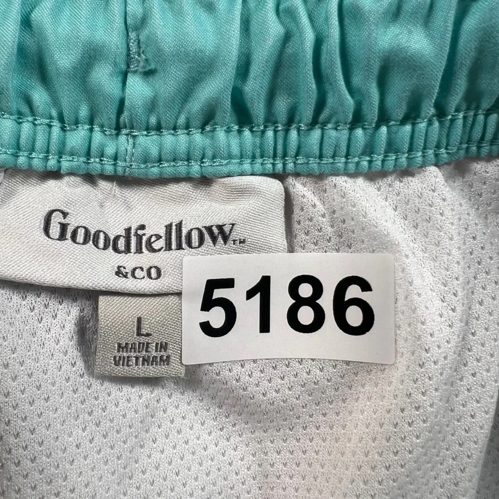 Goodfellow & Co Mens Swim Trunks Large Pineapple Tropical Print Mint Green 5186